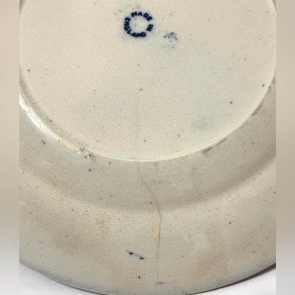 Vintage Porcelain Blue and White Willow dinner plates 9” made in England… - Picture 8 of 9